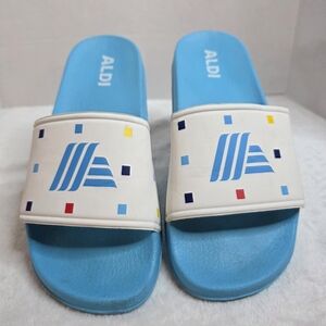 Aldi Super Fan Woman Size 9 Slides Beach‎ Sandals Rainbow